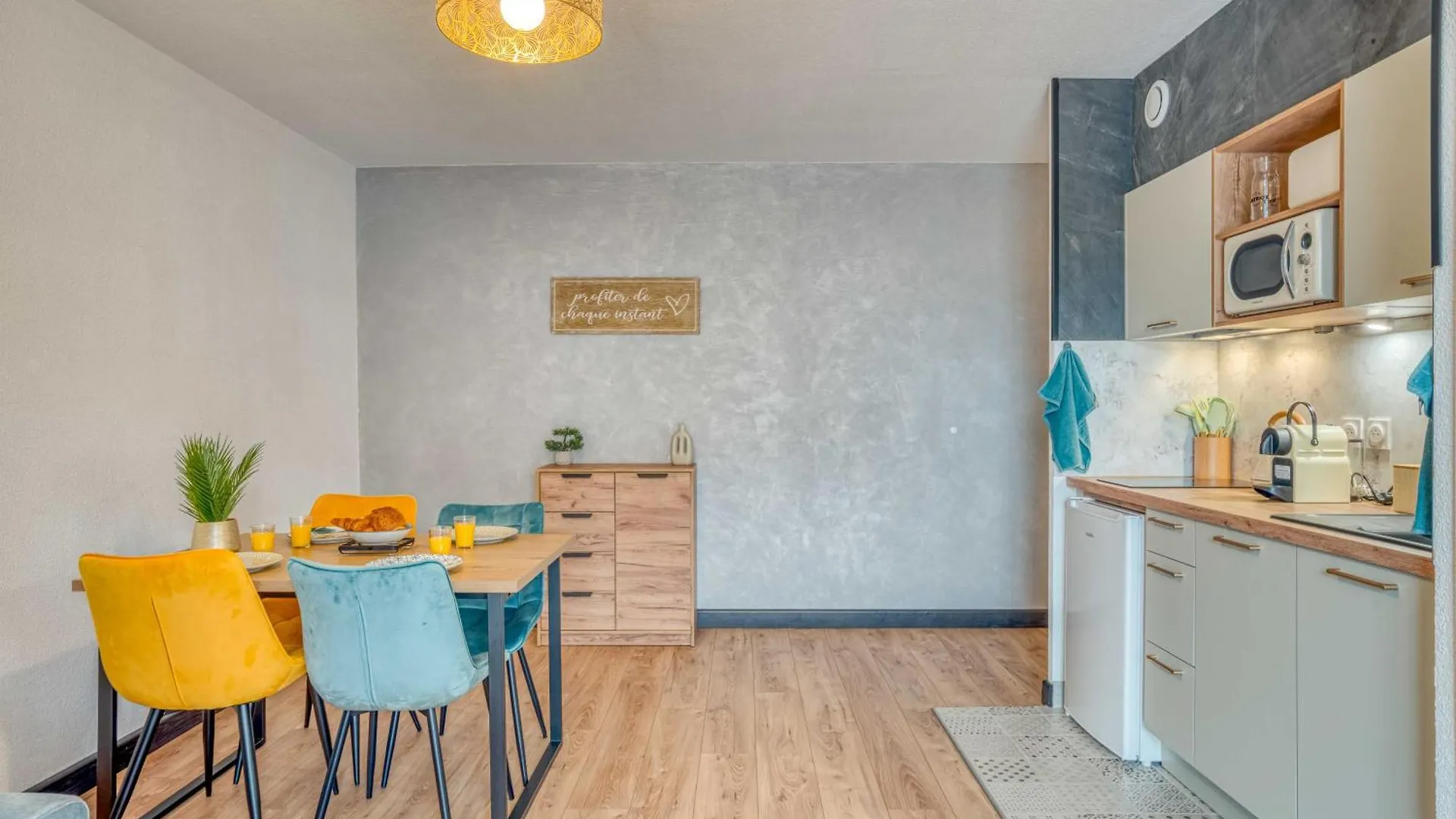Apartmán Cosy Caussade Parking Gratuit Jardinet Refait A Neuf Francie